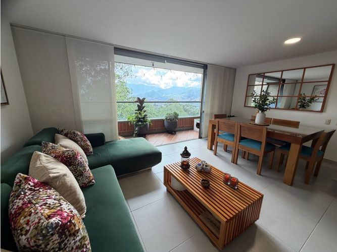 Apartamento de 2 alcobas en venta en Alejandria, Medellín, 121 m² · foto 3 de 17