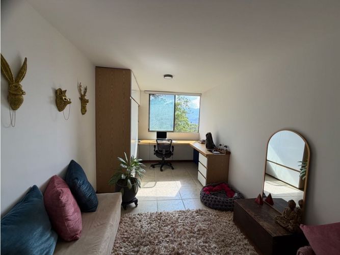 Apartamento de 2 alcobas en venta en Alejandria, Medellín, 121 m² · foto 8 de 17