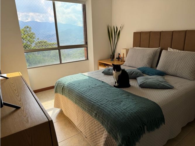 Apartamento de 2 alcobas en venta en Alejandria, Medellín, 121 m² · foto 9 de 17