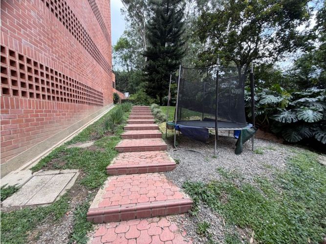Apartamento de 2 alcobas en venta en Alejandria, Medellín, 121 m² · foto 14 de 17