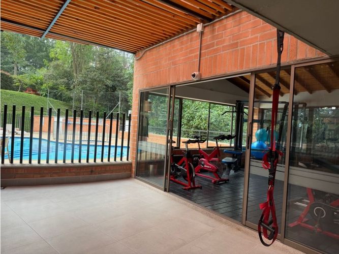 Apartamento de 2 alcobas en venta en Alejandria, Medellín, 121 m² · foto 17 de 17