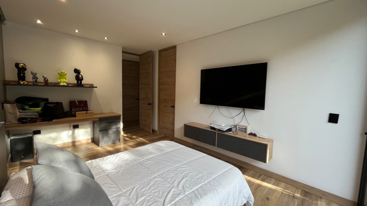 Casa en venta en Las Palmas, Envigado · foto 9 de 16