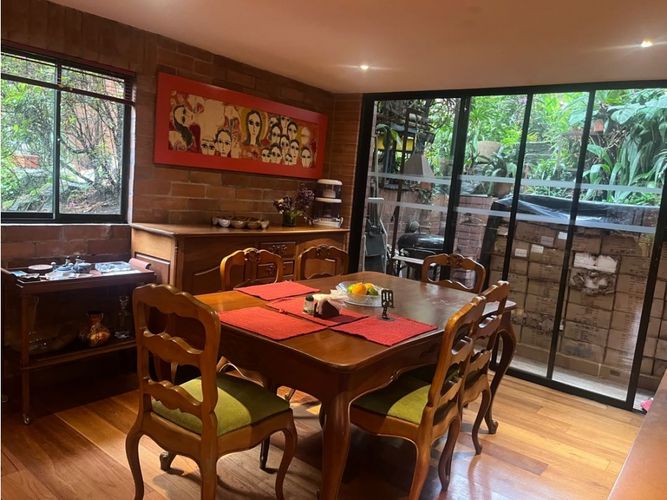 Casa de 3 alcobas en venta en Loma De Las Brujas, Envigado, 193 m² · foto 14 de 24
