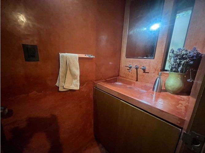 Casa de 3 alcobas en venta en Loma De Las Brujas, Envigado, 193 m² · foto 16 de 24