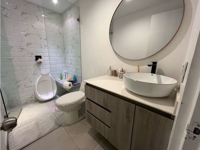 Casa de 4 alcobas en venta en San Lucas, Medellín, 194 m² · foto 11 de 20