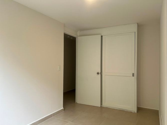 Apartamento de 3 alcobas en arriendo en El Poblado, Medellín, 75 m² · foto 13 de 16