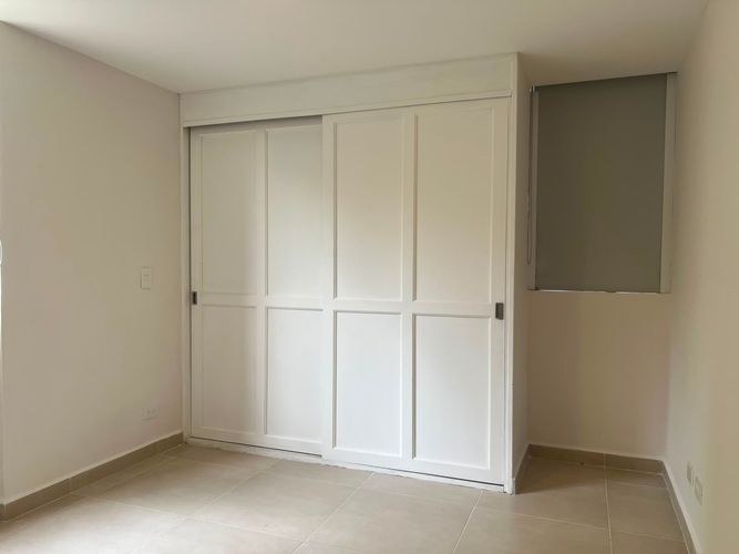 Apartamento de 3 alcobas en arriendo en El Poblado, Medellín, 75 m² · foto 7 de 16
