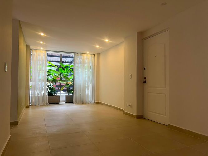 Apartamento de 3 alcobas en arriendo en El Poblado, Medellín, 75 m² · foto 3 de 16