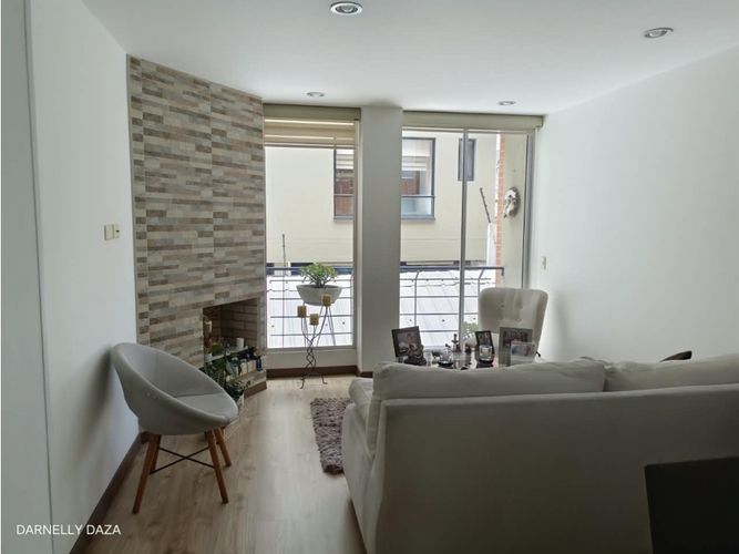 Apartamento de 3 alcobas en venta en Cedritos, Bogotá, 80 m² · foto 4 de 18