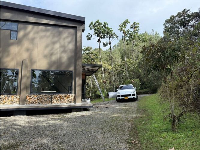 Apartaestudio en venta en El Retiro, 90 m² · foto 3 de 9