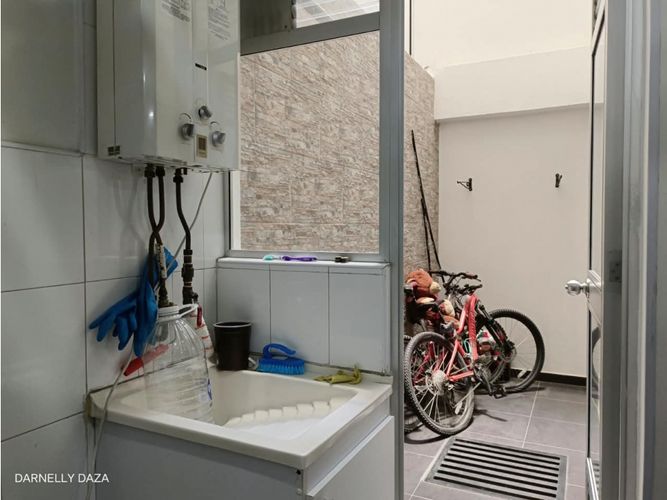 Apartamento de 3 alcobas en venta en Cedritos, Bogotá, 80 m² · foto 12 de 18