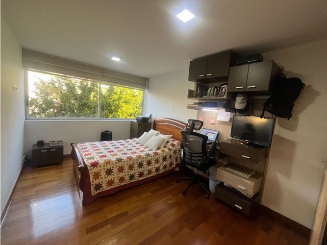 Apartamento de 3 alcobas en venta en El Tesoro, Medellín, 169 m² · foto 14 de 20