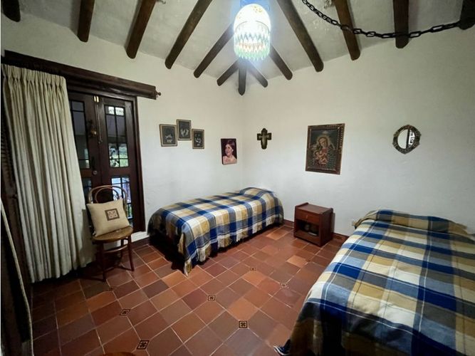 Casa de 4 alcobas en venta en El Porvenir, Rionegro, 394 m² · foto 12 de 24