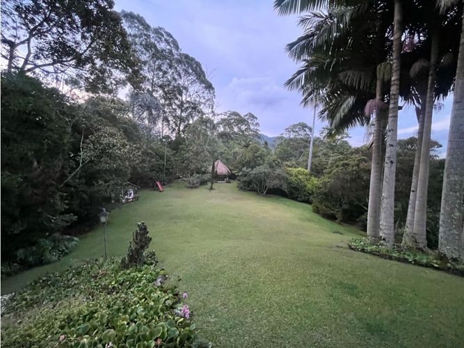Casa de 4 alcobas en venta en El Porvenir, Rionegro, 394 m² · foto 15 de 24