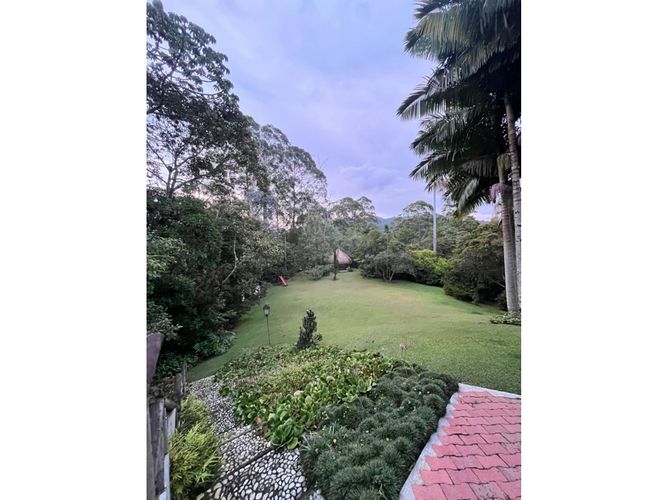 Casa de 4 alcobas en venta en El Porvenir, Rionegro, 394 m² · foto 22 de 24