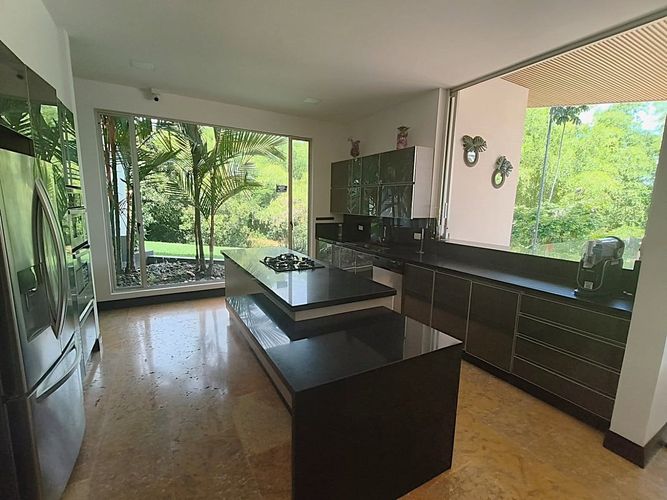 Casa de 4 alcobas en venta en Cerritos, Pereira · foto 11 de 15