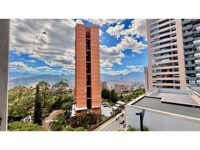 Apartamento de 1 alcoba en venta en Los Balsos, Medellín, 60 m² · foto 8 de 12