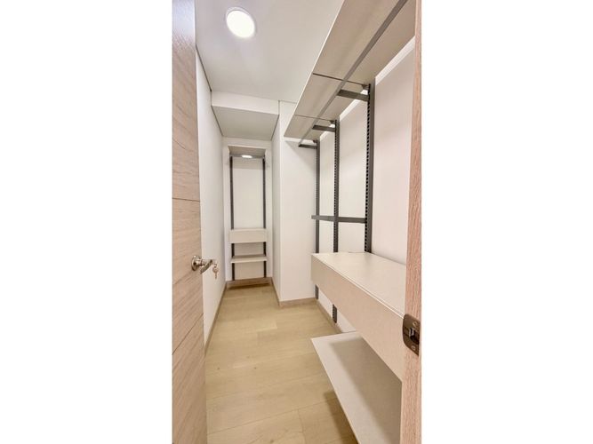 Apartamento de 1 alcoba en venta en Los Balsos, Medellín, 60 m² · foto 12 de 12
