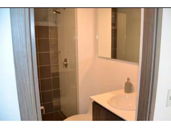 Apartamento de 3 alcobas en arriendo en Ciudad Del Río, Medellín, 90 m² · foto 8 de 13