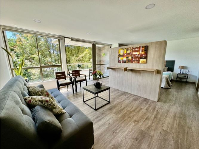 Apartaestudio en venta en Guayabito, Rionegro, 55 m² · foto 3 de 24