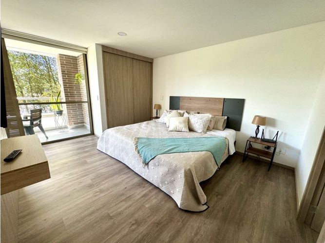 Apartaestudio en venta en Guayabito, Rionegro, 55 m² · foto 8 de 24