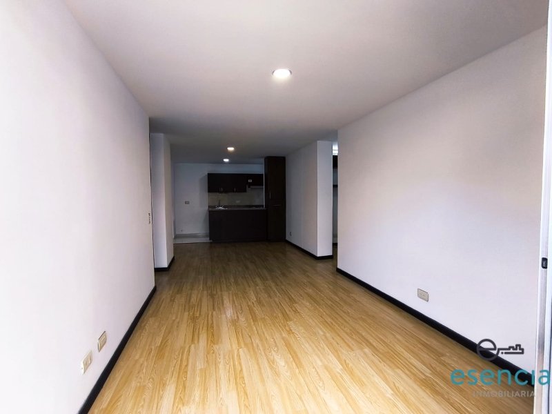Apartamento en arriendo en Ciudad Del Río, Medellín · foto 3 de 15