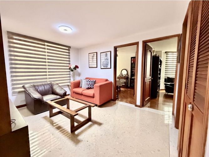 Apartamento de 3 alcobas en venta en El Tesoro, Medellín, 139 m² · foto 8 de 20