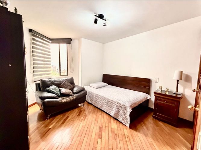 Apartamento de 3 alcobas en venta en El Tesoro, Medellín, 139 m² · foto 13 de 20