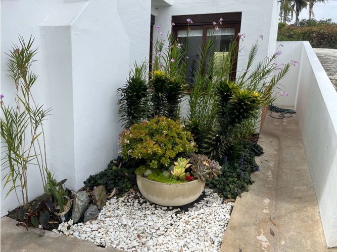Casa de 4 alcobas en venta en Llano Grande, Medellín, 400 m² · foto 3 de 16