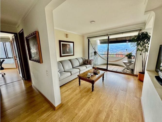 Apartamento de 3 alcobas en venta en Transversal Superior, Medellín, 165 m² · foto 6 de 24