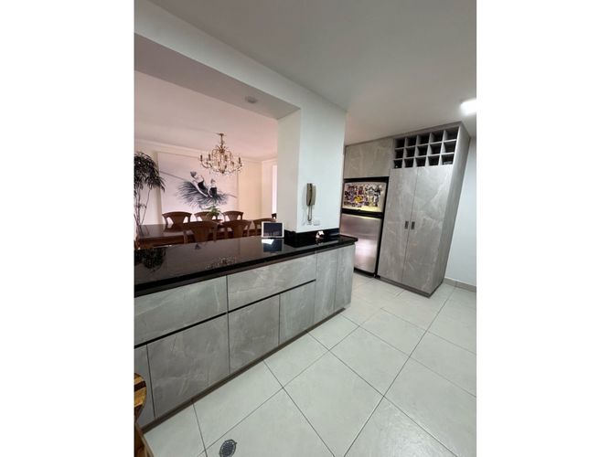 Apartamento de 3 alcobas en venta en Transversal Superior, Medellín, 165 m² · foto 12 de 24