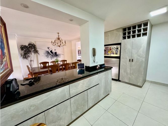 Apartamento de 3 alcobas en venta en Transversal Superior, Medellín, 165 m² · foto 13 de 24