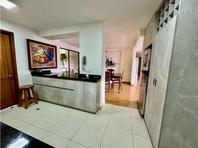 Apartamento de 3 alcobas en venta en Transversal Superior, Medellín, 165 m² · foto 14 de 24