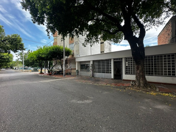 Casa en venta en Quinta Oriental, Cúcuta · foto 2 de 15