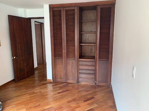 Apartamento de 3 alcobas en venta en San Patricio, Bogotá, 123 m² · foto 9 de 24