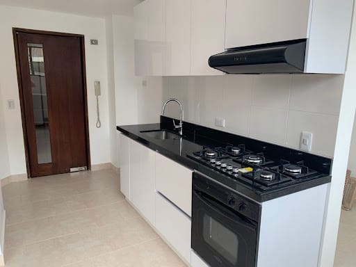 Apartamento de 3 alcobas en venta en San Patricio, Bogotá, 123 m² · foto 15 de 24