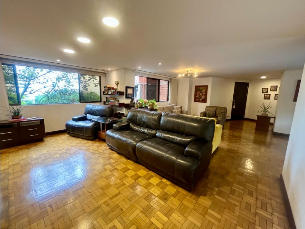 Apartamento en venta en Castropol, Medellín · foto 5 de 21