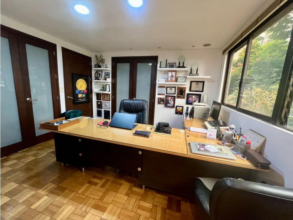 Apartamento en venta en Castropol, Medellín · foto 9 de 21