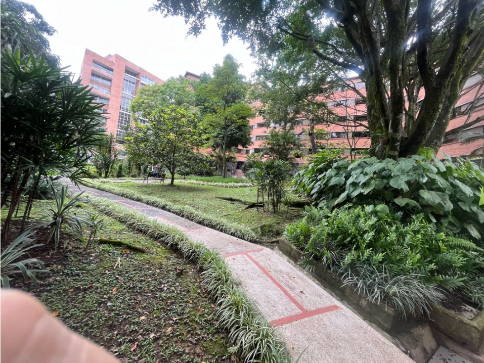 Apartamento en venta en Castropol, Medellín · foto 18 de 21