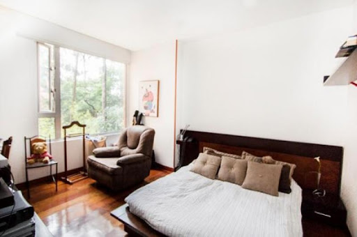 Apartamento en venta en Los Rosales, Bogotá · foto 11 de 12