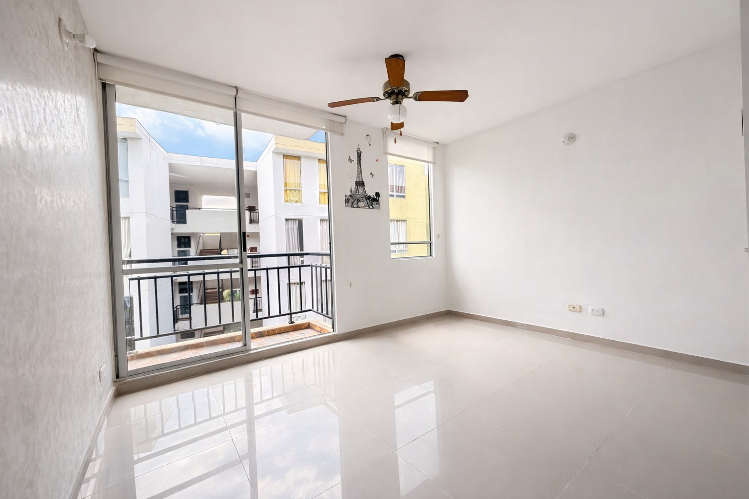 Apartamento en venta en Cr Gratamira, Villavicencio · foto 3 de 13