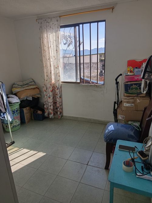 Apartamento de 3 alcobas en venta en Comuneros, Bucaramanga, 53 m² · foto 5 de 8