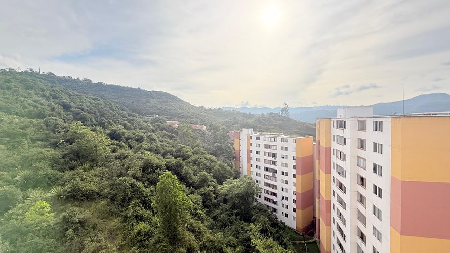Apartamento de 3 alcobas en venta en Barro Blanco, Piedecuesta, 61 m² · foto 5 de 18