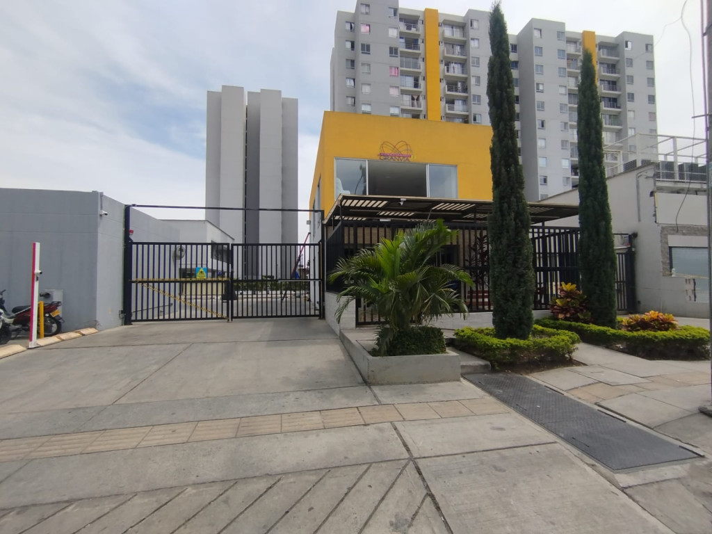 Apartamento en Arriendo en Los guayacanes, Cali