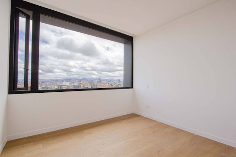 Apartamento de 3 alcobas en venta en La Cabrera, Bogotá, 241 m² · foto 17 de 24