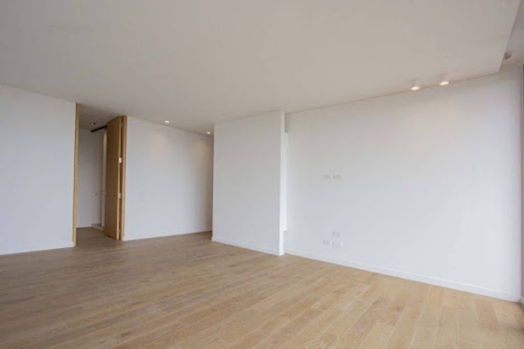 Apartamento de 3 alcobas en venta en La Cabrera, Bogotá, 241 m² · foto 21 de 24