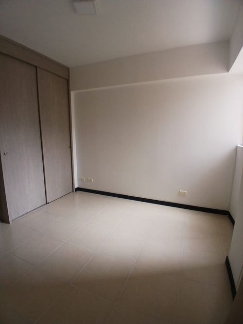 Apartamento de 3 alcobas en venta en Las Lomitas, Sabaneta, 80 m² · foto 9 de 13