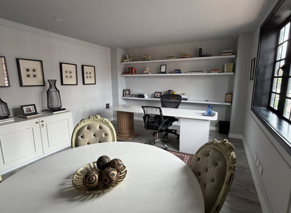 Casa en venta en Chapinero Alto, Bogotá · foto 5 de 11