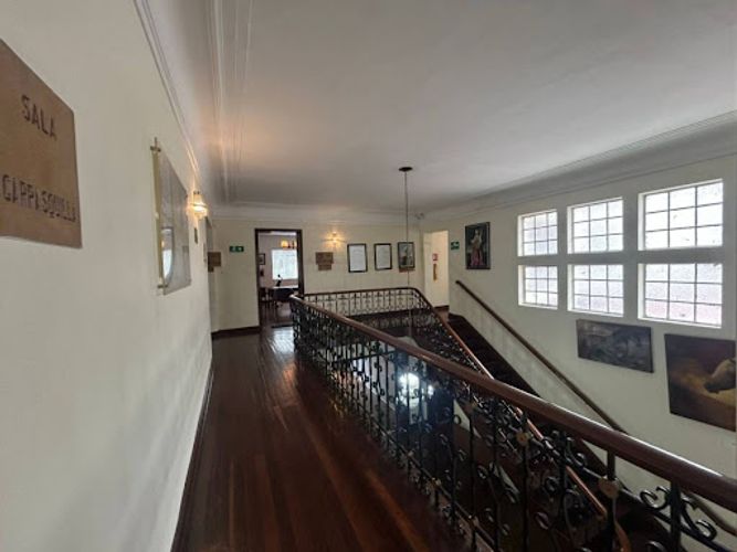 Casa de 5 alcobas en venta en La Soledad, Bogotá, 758 m² · foto 6 de 10