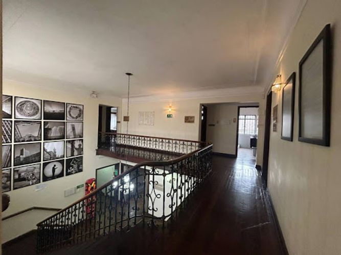 Casa de 5 alcobas en venta en La Soledad, Bogotá, 758 m² · foto 7 de 10